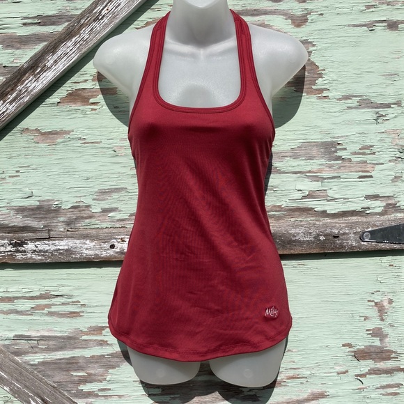 Braided Strap Athletic Tank Top Mika Cranberry Red - Picture 6 of 11